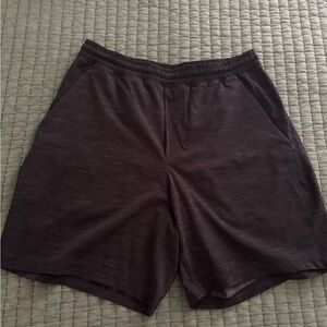 Lululemon Pace Breaker 7” shorts